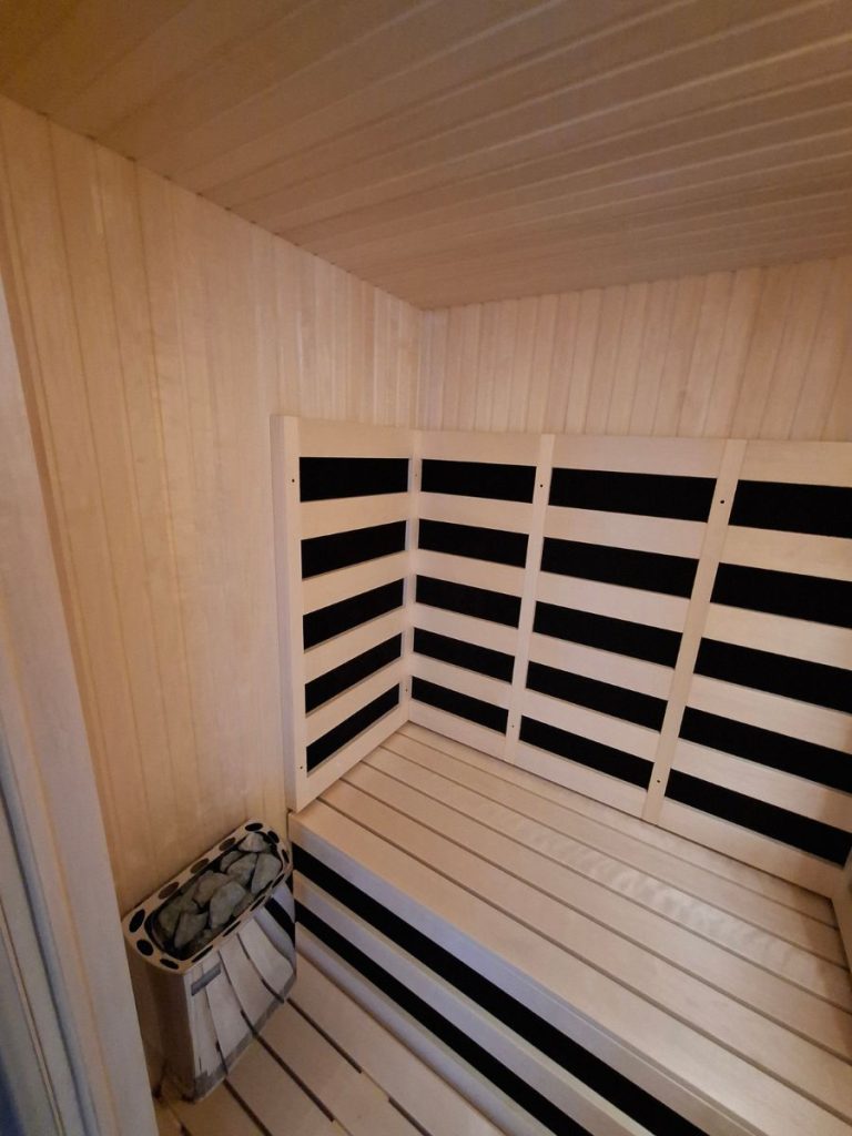 Finska hibridna zunanja savna Air Classic Savne Štrus 3