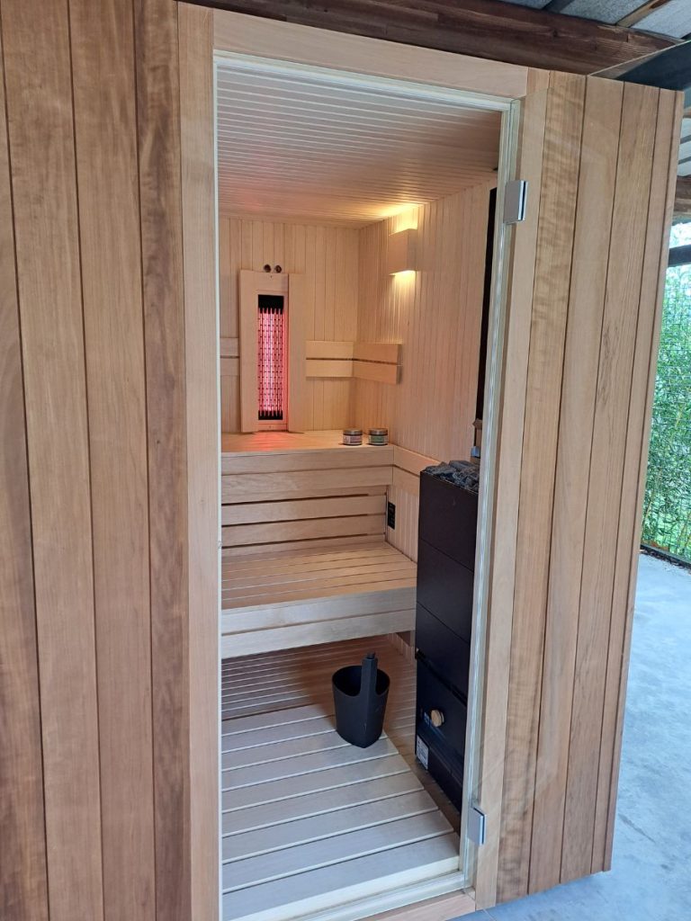 Finska zunanja savna Garden Savne Štrus 4