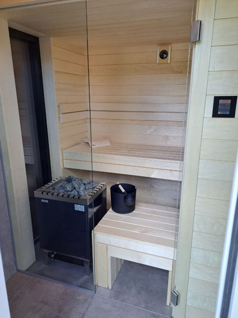 Hibridna savna Premium Savne Štrus 15