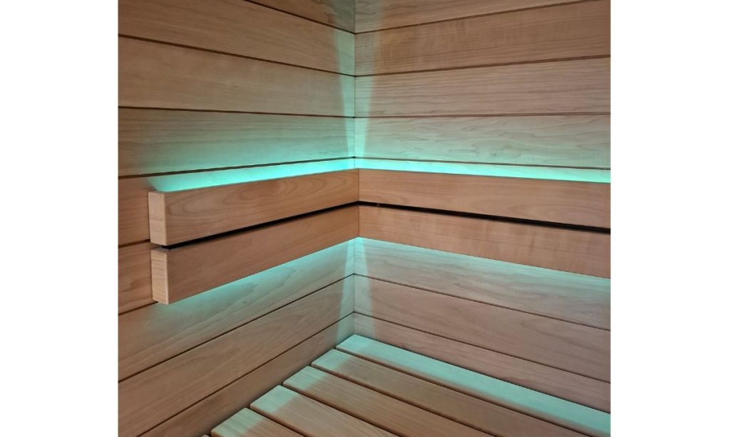 Linijska ambientalna osvetlitev - Savne Štrus 4